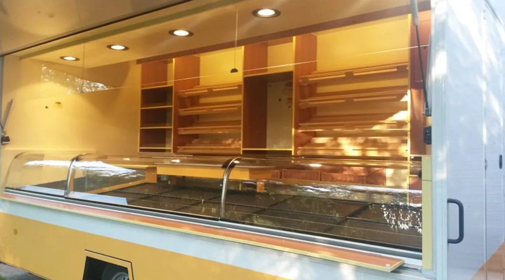 Bild 4 anzeigen: BÄCKEREIANHÄNGER MIT XXL